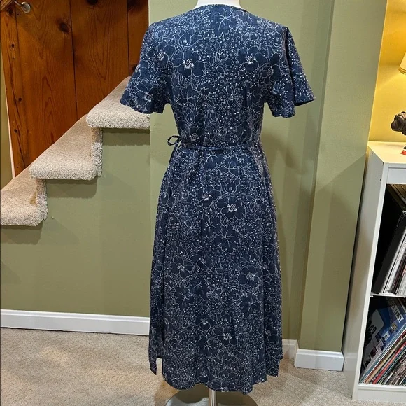 Marine Layer Emlyn Wrap Midi Dress Medium - Picture 9 of 14